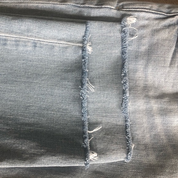 GAP Petite “Girlfriend Mid Rise” Light Blue Jeans - Picture 11 of 13